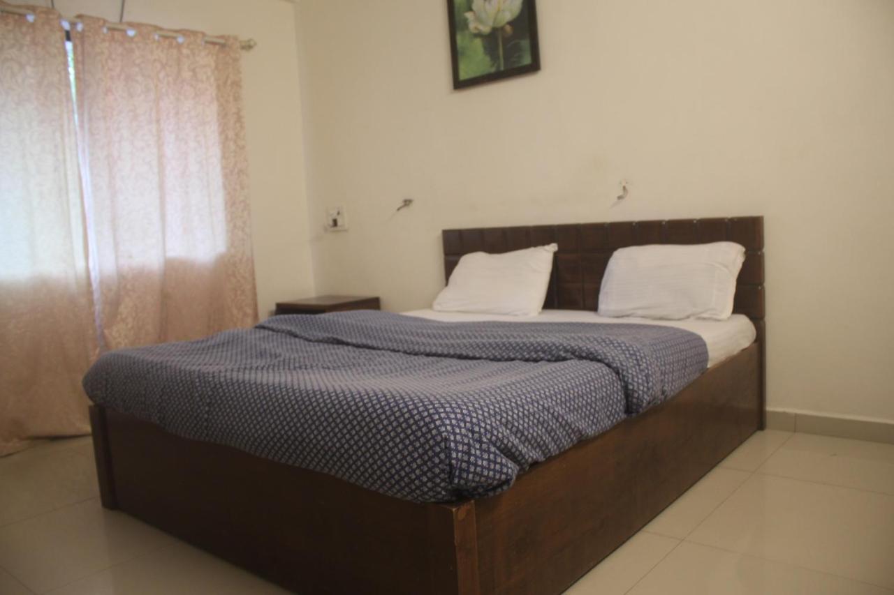 Le Pension Daman Exterior photo